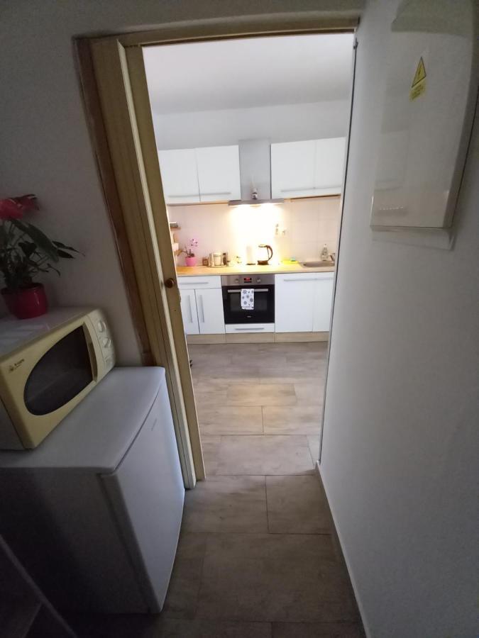 Spi V Kuklenach Apartment *